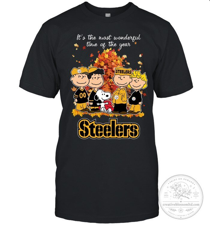 Pittsburgh Steelers Peanuts Snoopy Fall Season It's The Most Wonderful Time Of The Year T-Shirt