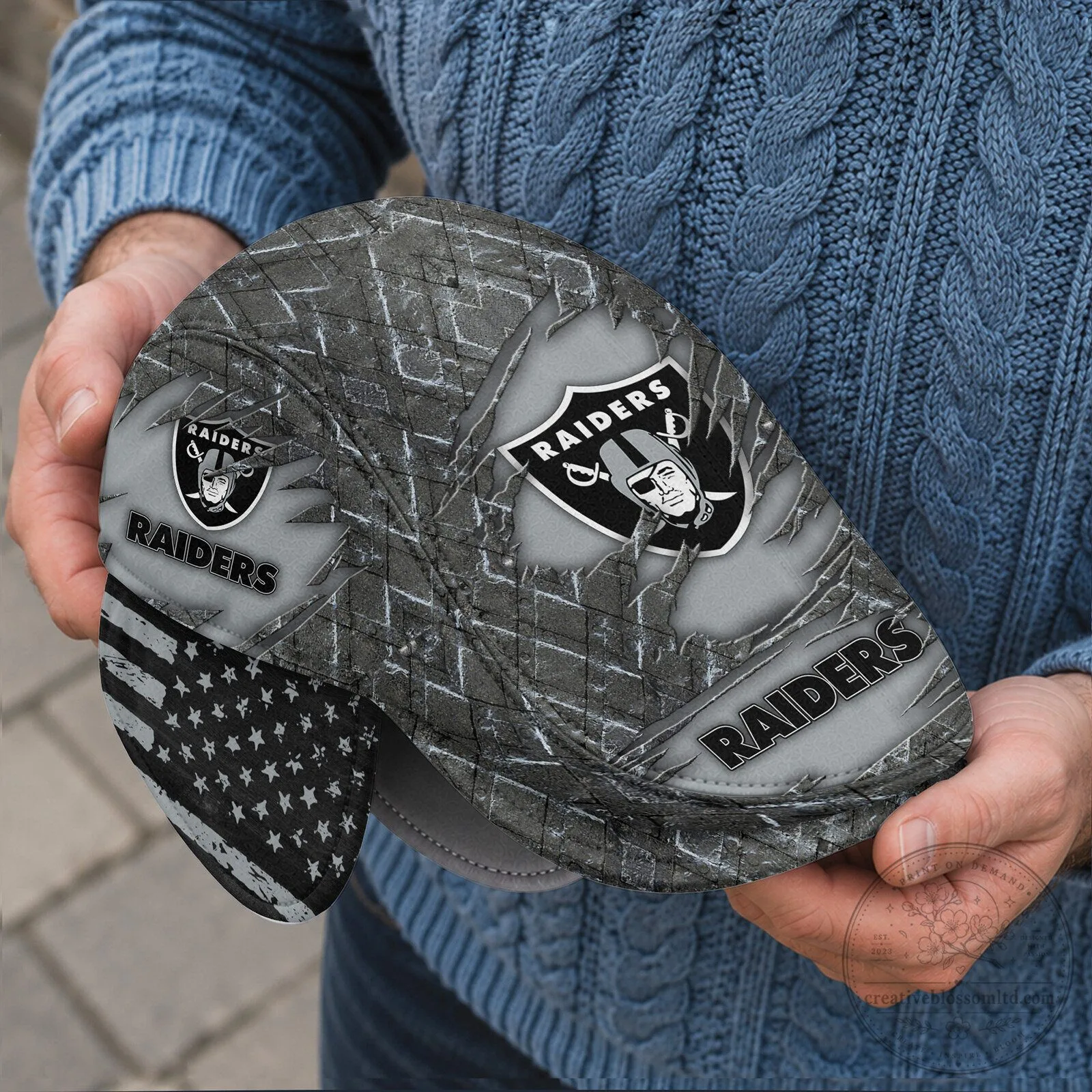 Las Vegas Raiders NFL Flat Cap with Foldable Ear Flaps and American Flag 10 Las Vegas Raiders NFL Flat Cap with Foldable Ear Flaps and American Flag