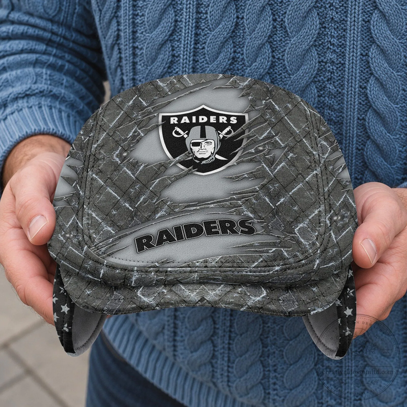 Las Vegas Raiders NFL Flat Cap with Foldable Ear Flaps and American Flag 11 Las Vegas Raiders NFL Flat Cap with Foldable Ear Flaps and American Flag