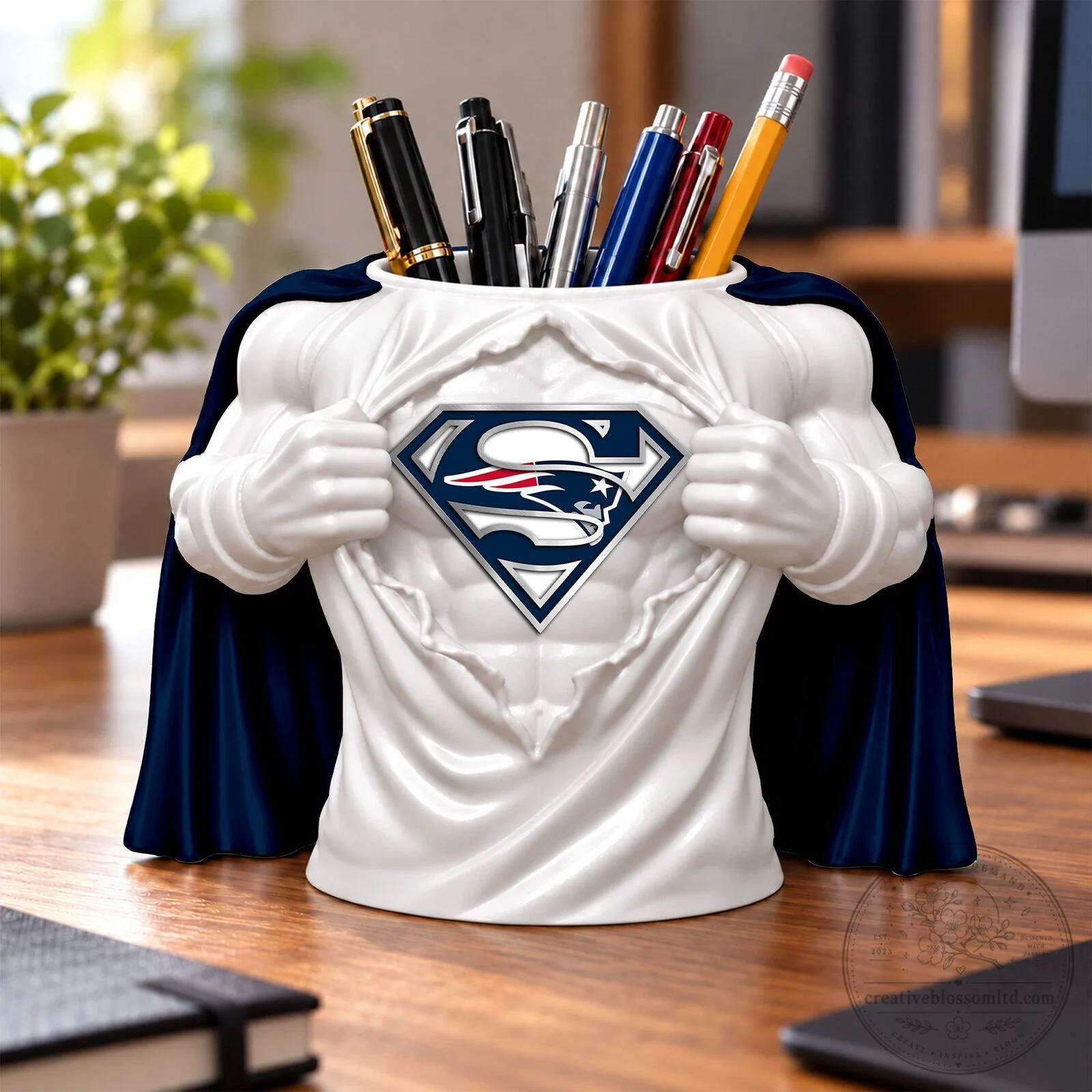 New England Patriots Superman Logo Desk Pen and Pencil Holder